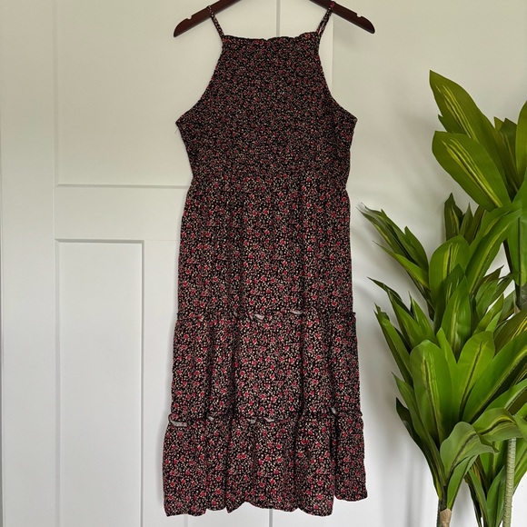 • NWT! [Liberty Love] Maternity Dress • - Picture 2 of 13